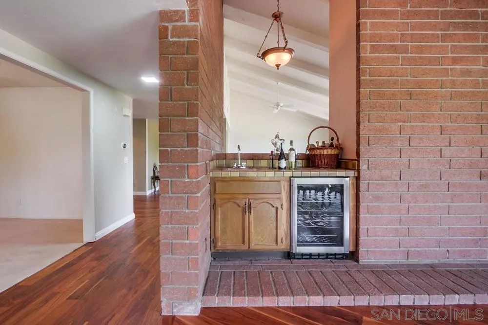 6411 Via De La Reina, Bonsall, California 92003 home-pic-19