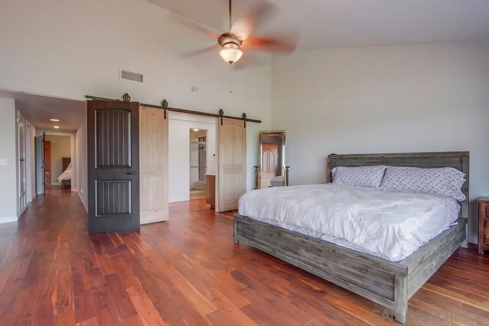 6411 Via De La Reina, Bonsall, California 92003 home-pic-33