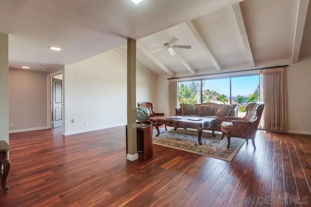 6411 Via De La Reina, Bonsall, California 92003 home-pic-8