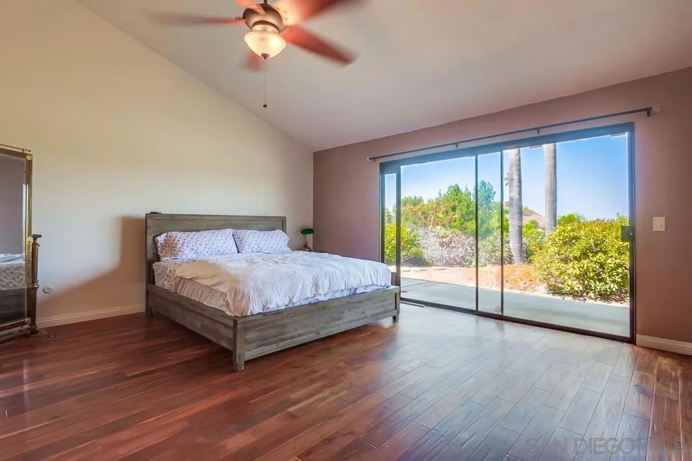 6411 Via De La Reina, Bonsall, California 92003 home-pic-31