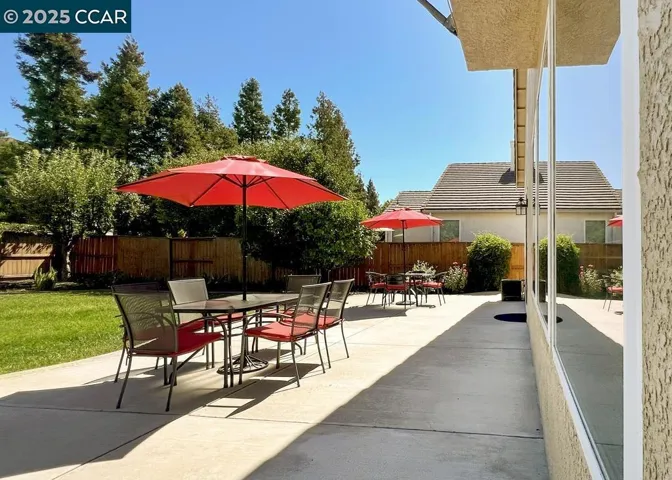 10552 Clarks Fork Cir, Stockton, California 95219