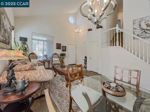 10552 Clarks Fork Cir, Stockton, California 95219