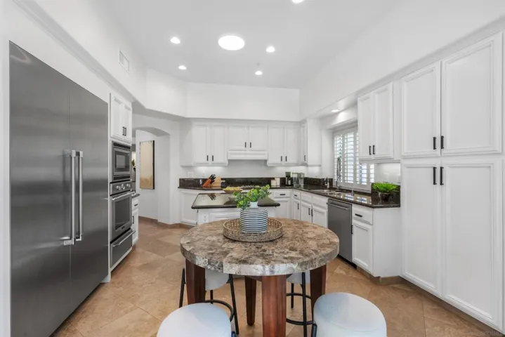 7011 Ibis Place, Carlsbad, California 92011