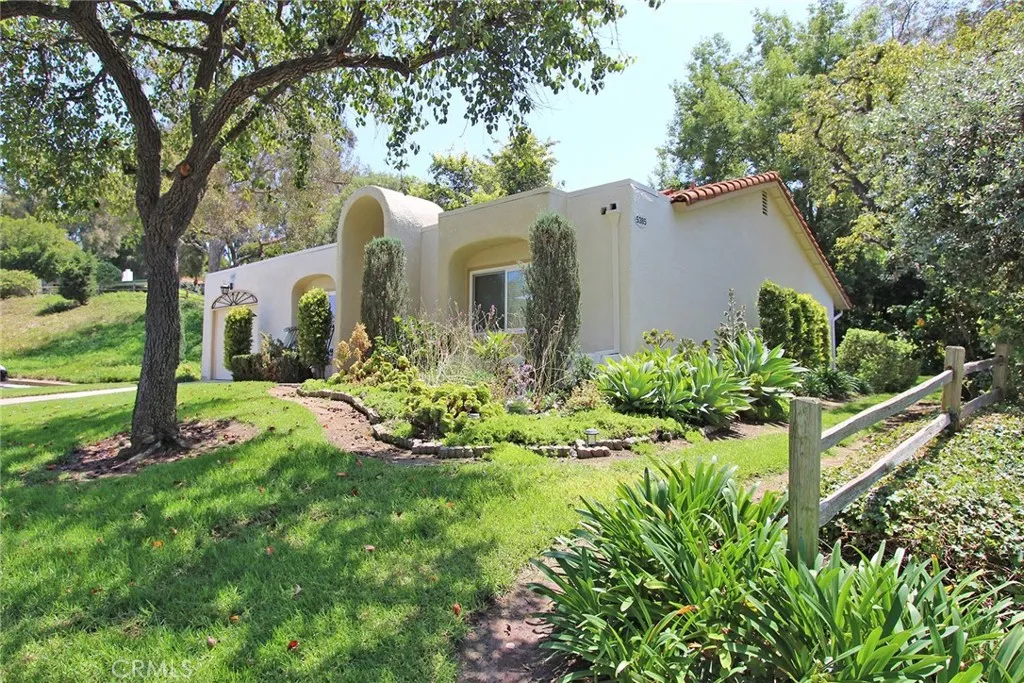 5385 Paseo Del Lago W A, Laguna Woods, California 92637, 2 Bedrooms Bedrooms, ,2 BathroomsBathrooms,Residential,For Sale,Paseo Del Lago,OC25182470