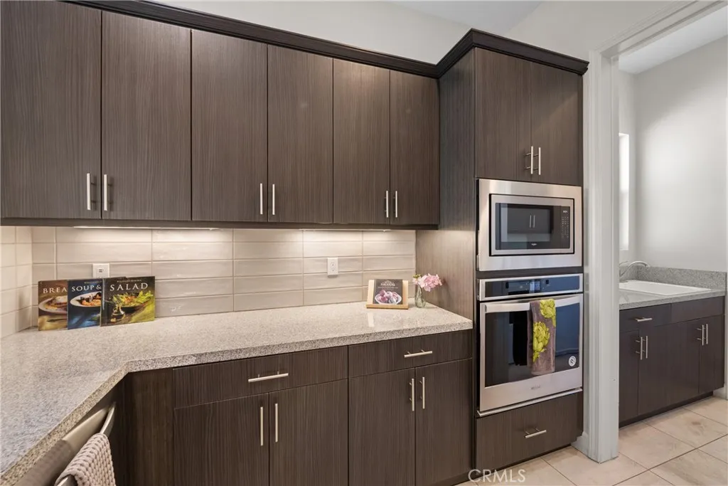 67263 S Chimayo Drive, Cathedral City, California 92234 home-pic-17