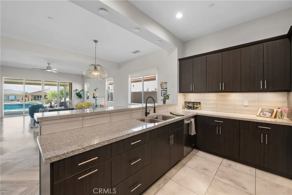 67263 S Chimayo Drive, Cathedral City, California 92234 home-pic-15