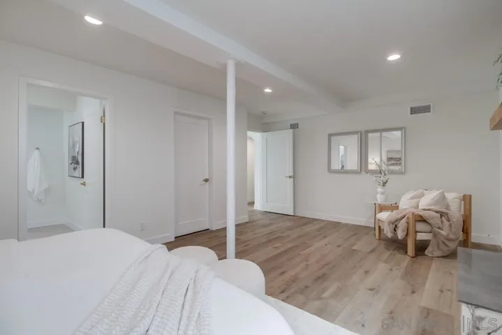 3276 Talbot St, San Diego, California 92106