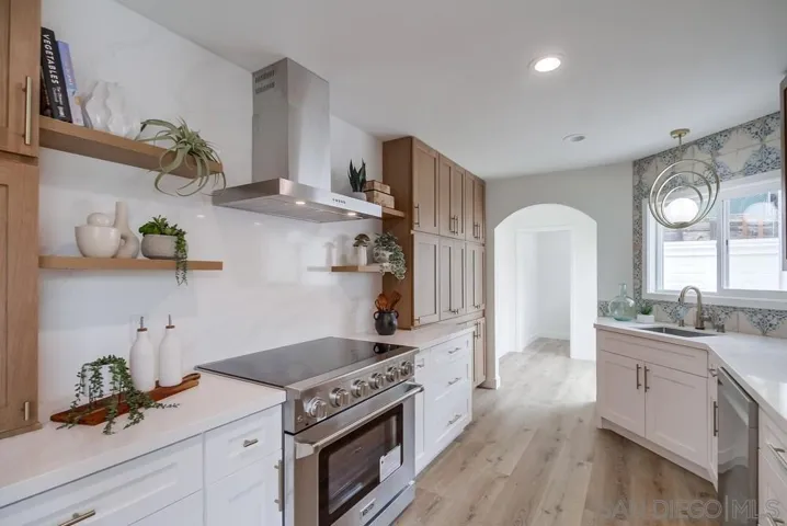 3276 Talbot St, San Diego, California 92106
