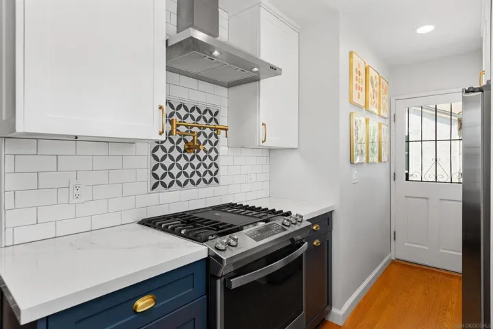 4744 49th St, San Diego, California 92115