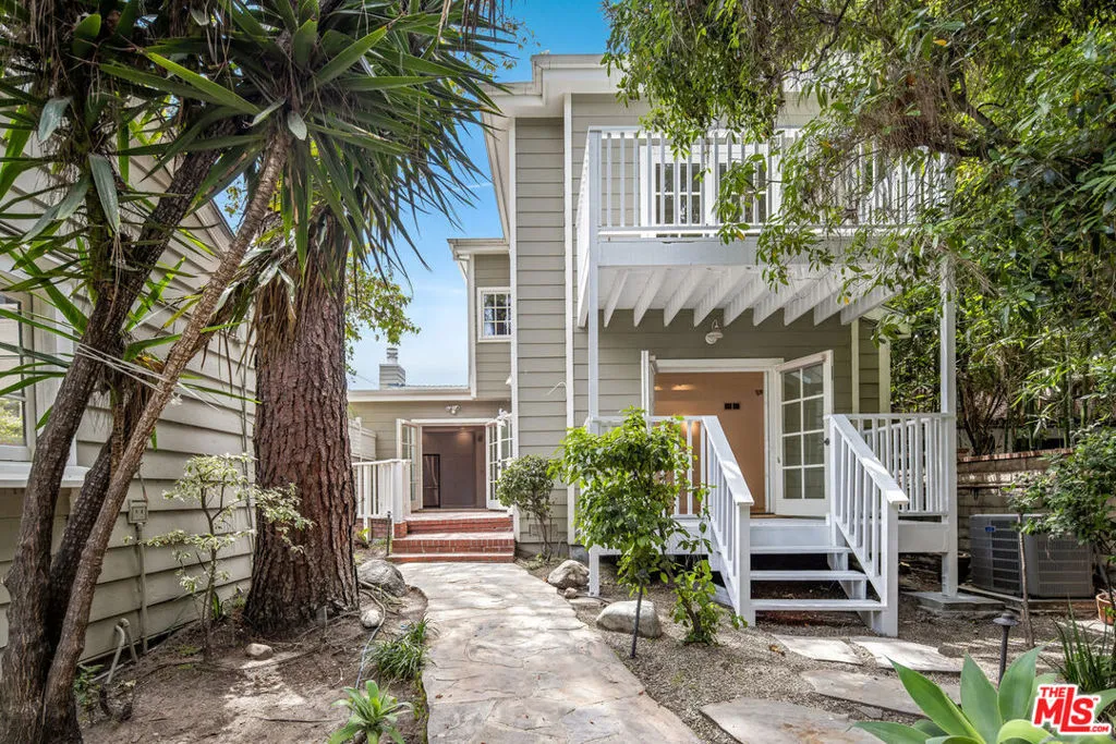 14235 Greenleaf Street, Sherman Oaks, California 91423 home-pic-8