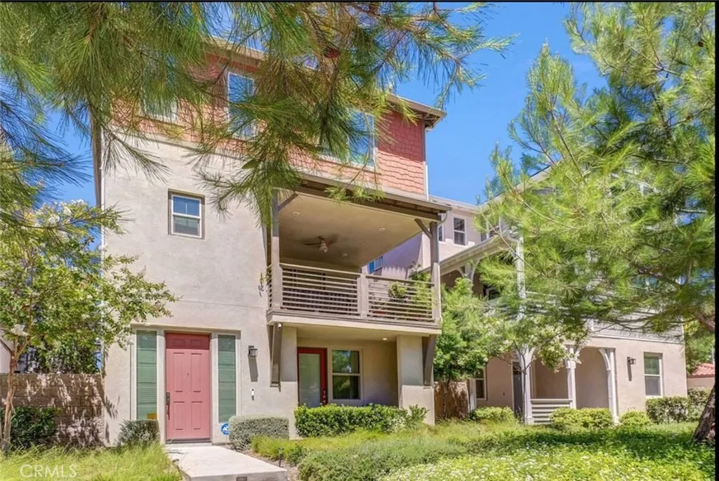 40 Riverton Street, Pomona, California 91766, 4 Bedrooms Bedrooms, ,4 BathroomsBathrooms,Residential Lease,For Rent,Riverton,WS25183021