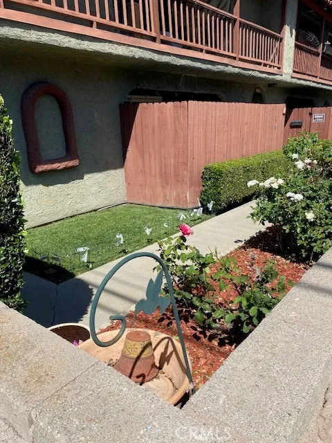 1691 261st Street 1, Harbor City, California 90710, 2 Bedrooms Bedrooms, ,2 BathroomsBathrooms,Residential Lease,For Rent,261st,SB25177427