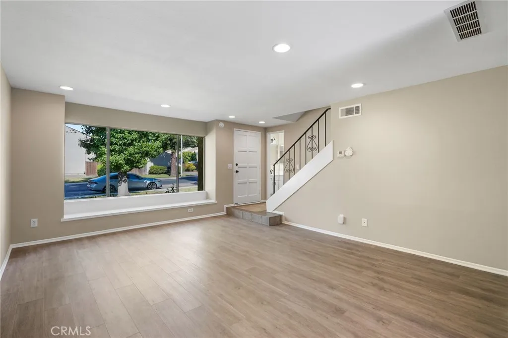 6590 Marquette Street C, Moorpark, California 93021 home-pic-10