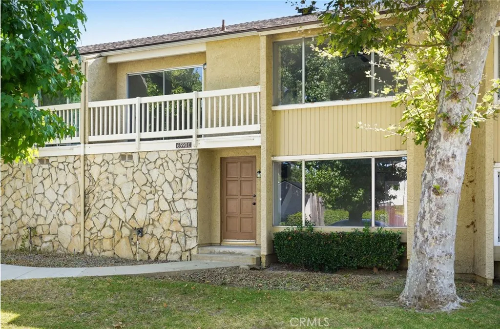6590 Marquette Street C, Moorpark, California 93021 home-pic-1