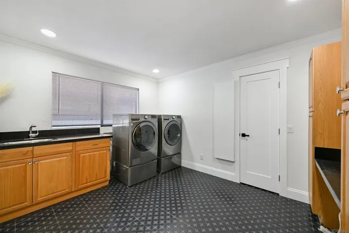 4367 Summit Dr, La Mesa, California 91941
