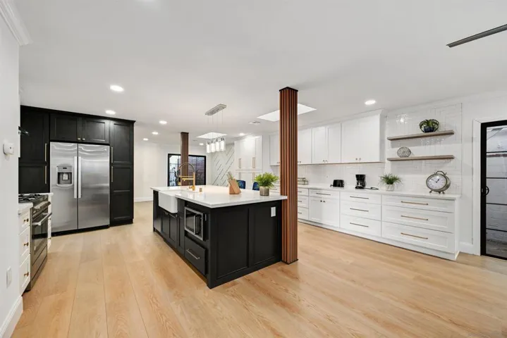 4367 Summit Dr, La Mesa, California 91941