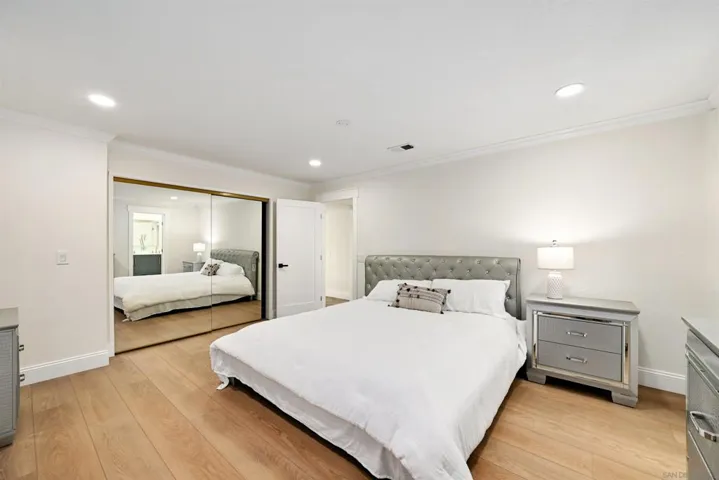 4367 Summit Dr, La Mesa, California 91941