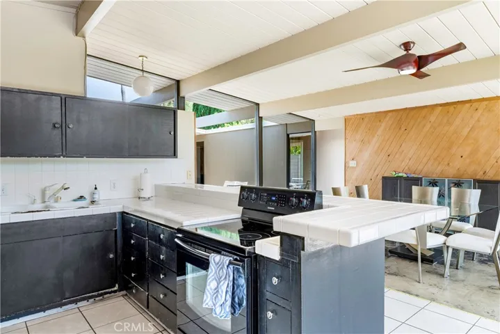 3730 E Casselle Avenue, Orange, California 92869