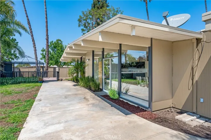 3730 E Casselle Avenue, Orange, California 92869