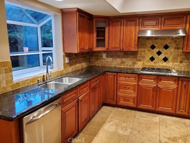 5530 Alfredo Court, Agoura Hills, California 91301