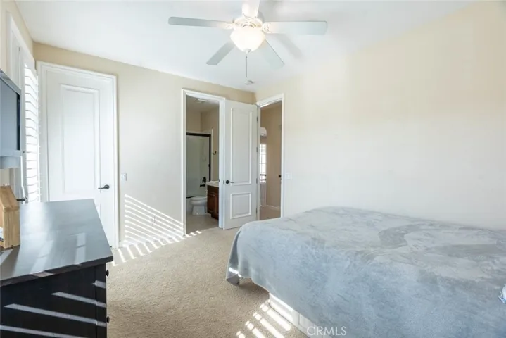 27016 Cliffie Way, Canyon Country, California 91387