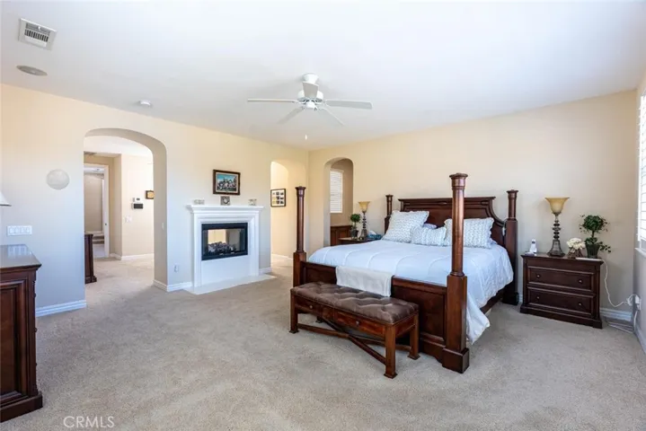27016 Cliffie Way, Canyon Country, California 91387