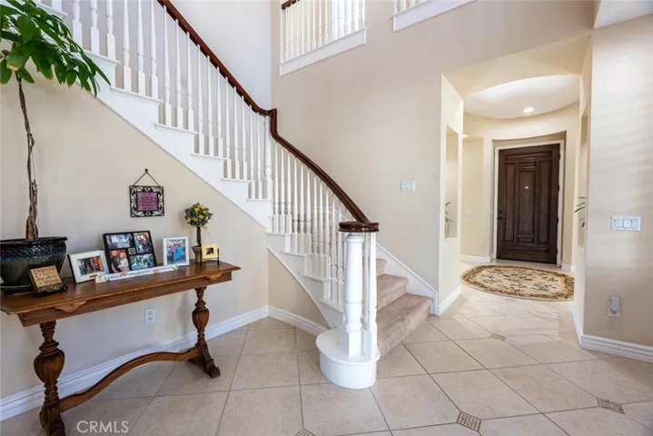 27016 Cliffie Way, Canyon Country, California 91387
