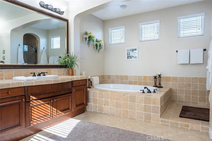 27016 Cliffie Way, Canyon Country, California 91387