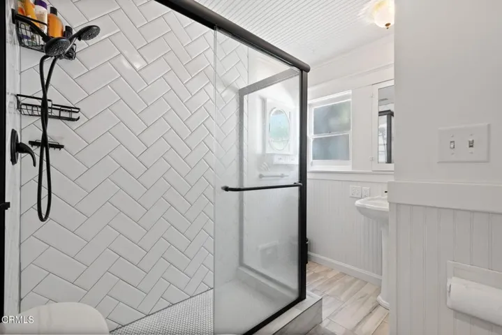 35-web-or-mls-207-oleander-ave