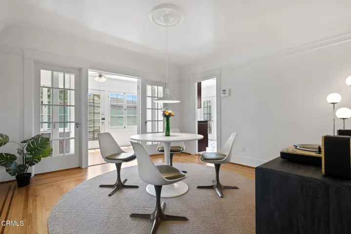 15-web-or-mls-207-oleander-ave