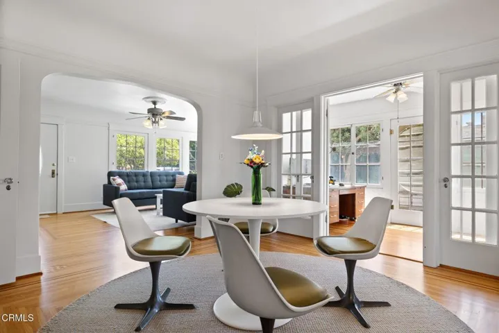 14-web-or-mls-207-oleander-ave