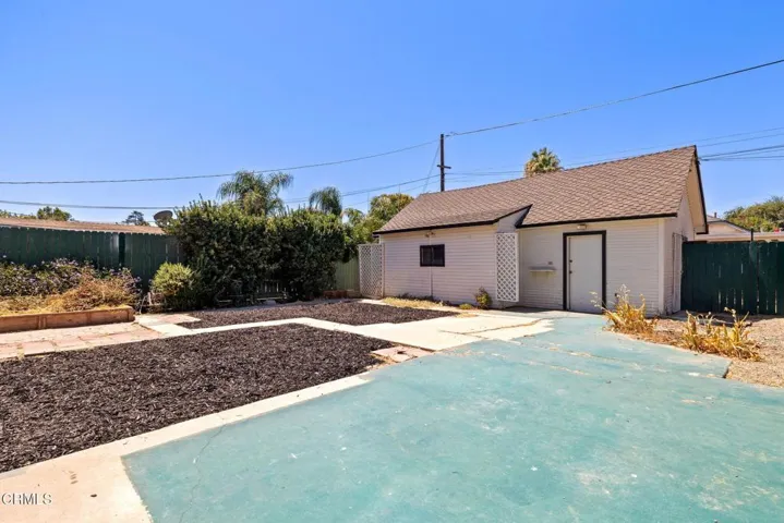 41-web-or-mls-207-oleander-ave