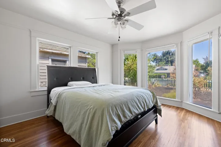 30-web-or-mls-207-oleander-ave