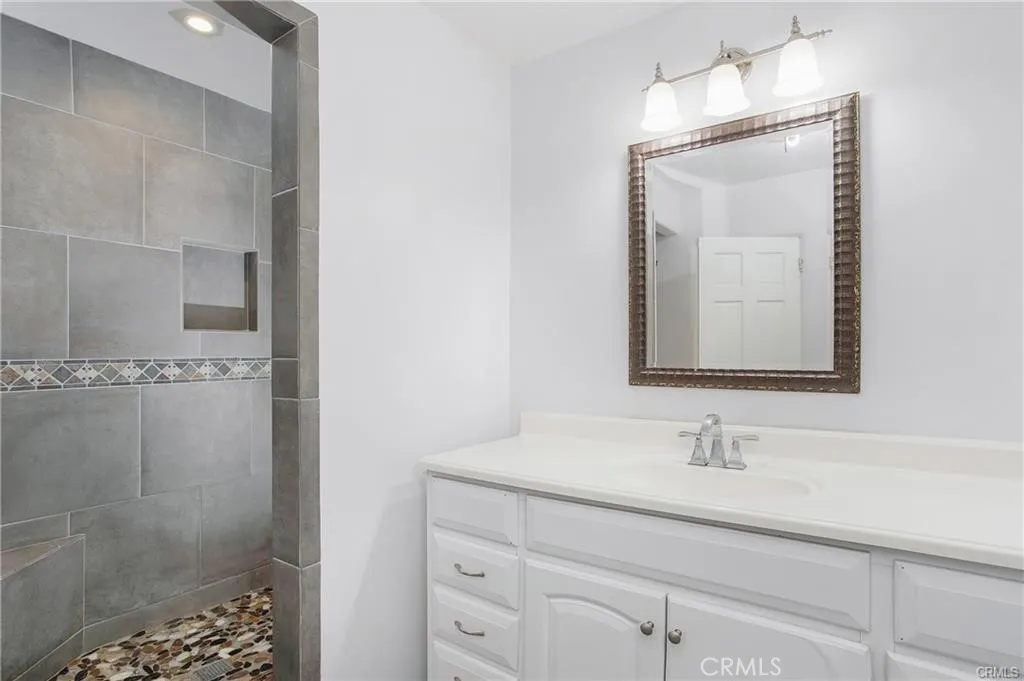 251 Avenida Del Mar, San Clemente, California 92672 home-pic-7