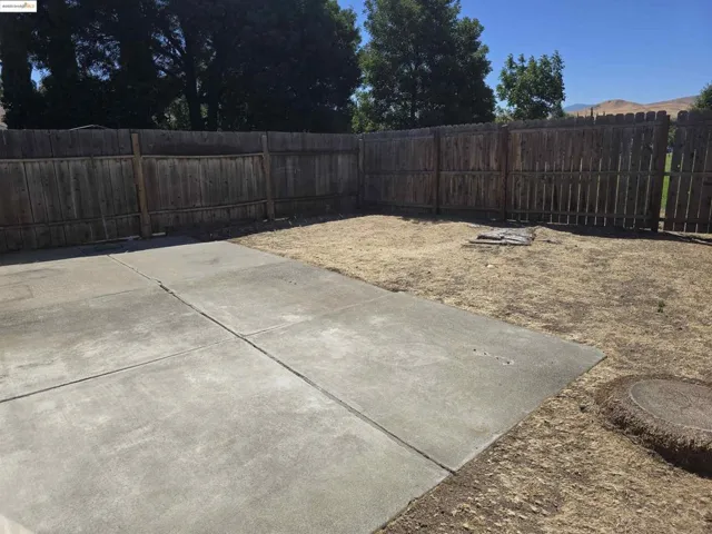 164 E Trident Drive, Pittsburg, California 94565