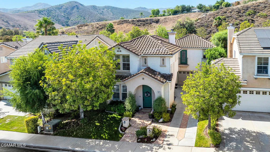 418 Arbor Court, Simi Valley, California 93065 home-pic-0
