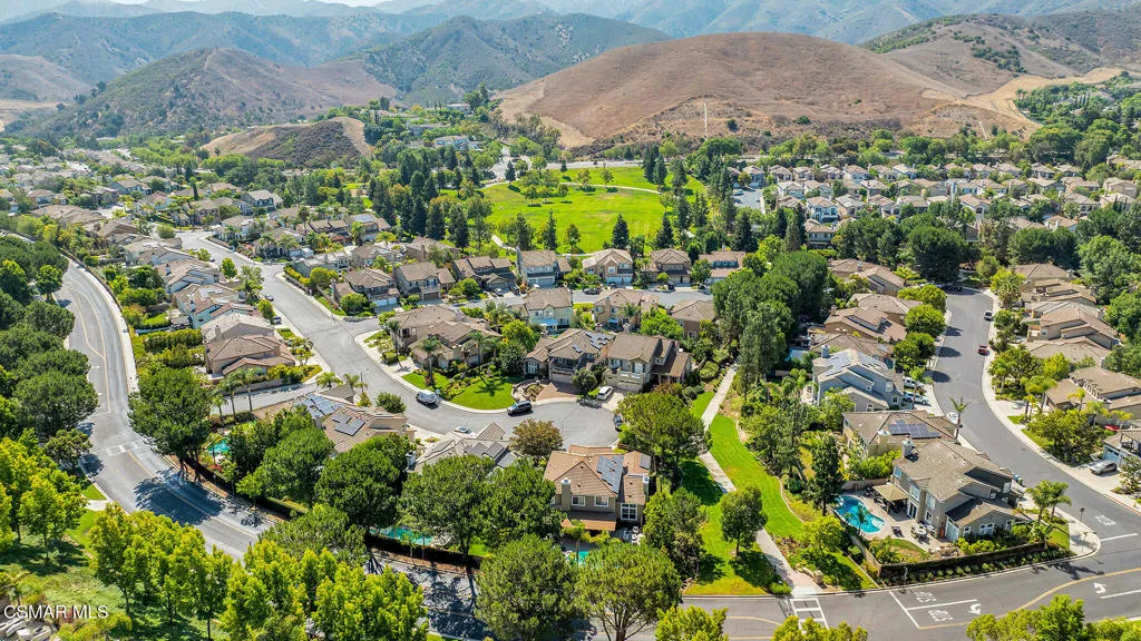 418 Arbor Court, Simi Valley, California 93065 home-pic-33