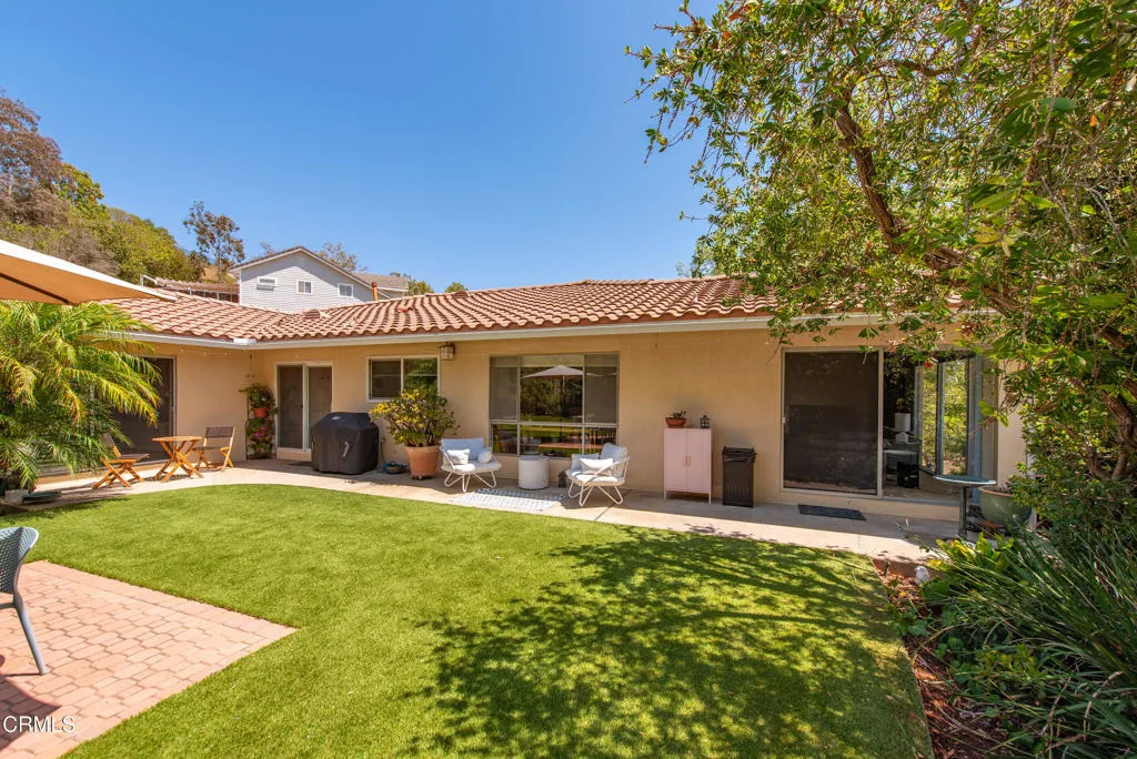 633 Camino Roberto, Thousand Oaks, California 91360 home-pic-5