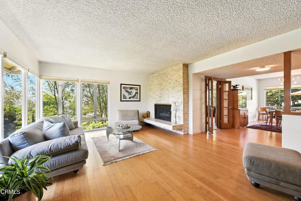 633 Camino Roberto, Thousand Oaks, California 91360 home-pic-14