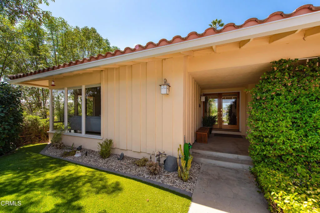633 Camino Roberto, Thousand Oaks, California 91360 home-pic-8