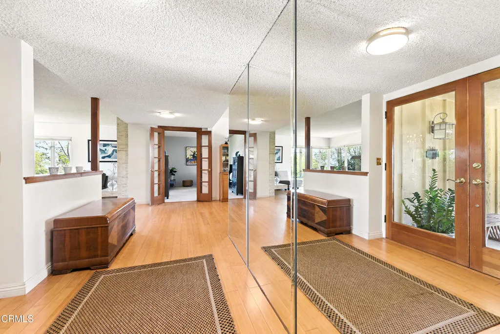 633 Camino Roberto, Thousand Oaks, California 91360 home-pic-10