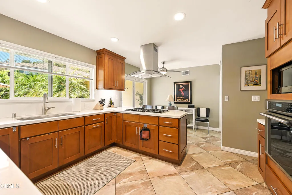 633 Camino Roberto, Thousand Oaks, California 91360 home-pic-22