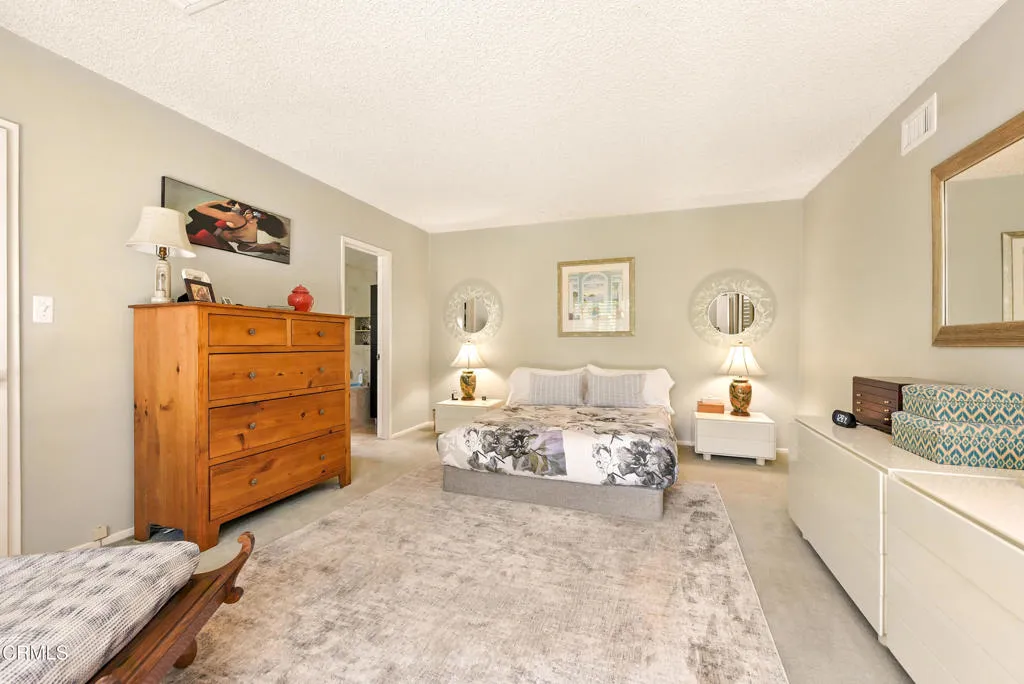633 Camino Roberto, Thousand Oaks, California 91360 home-pic-35
