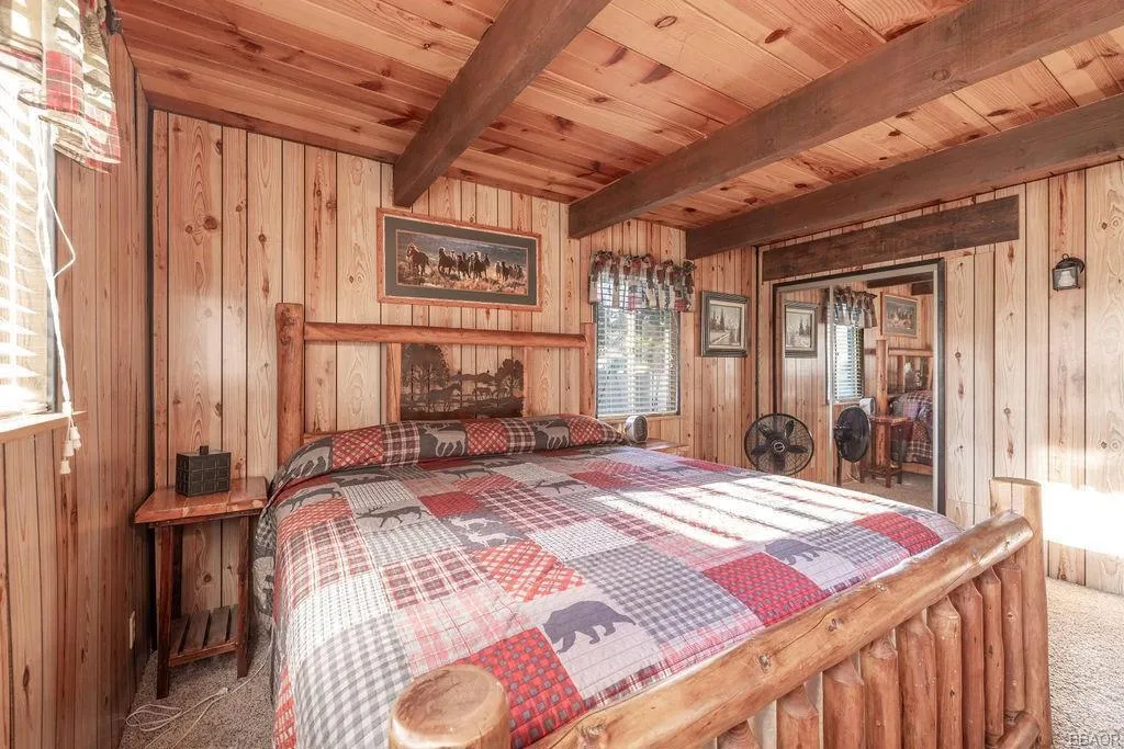 217 E Angeles Boulevard, Big Bear, California 92314 home-pic-10