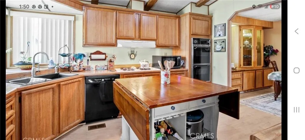1300 W Menlo Avenue 217, Hemet, California 92543