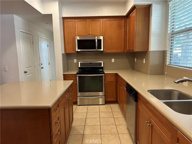 321 S Glendora Avenue, Glendora, California 91741