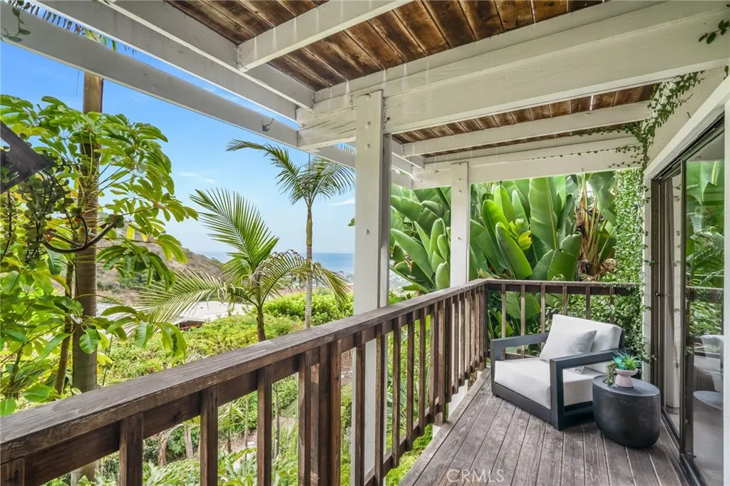 1214 Anacapa Way, Laguna Beach, California 92651 home-pic-23