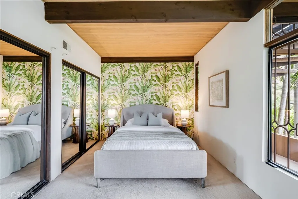 1214 Anacapa Way, Laguna Beach, California 92651 home-pic-17