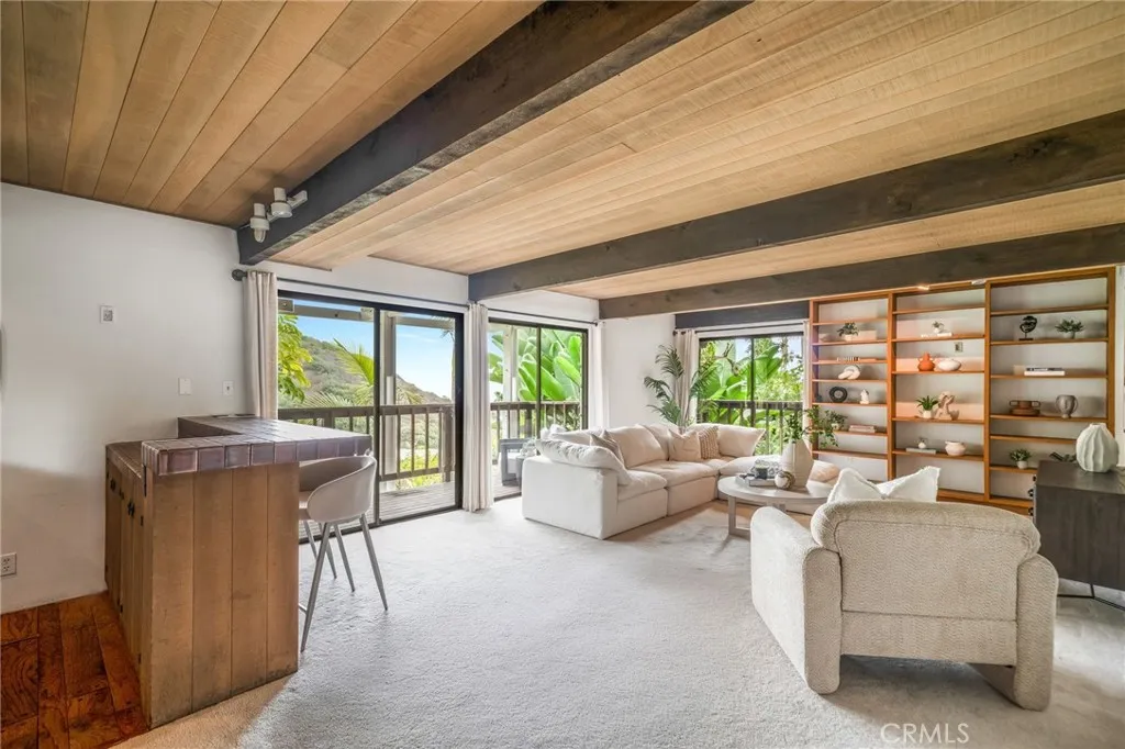 1214 Anacapa Way, Laguna Beach, California 92651 home-pic-21