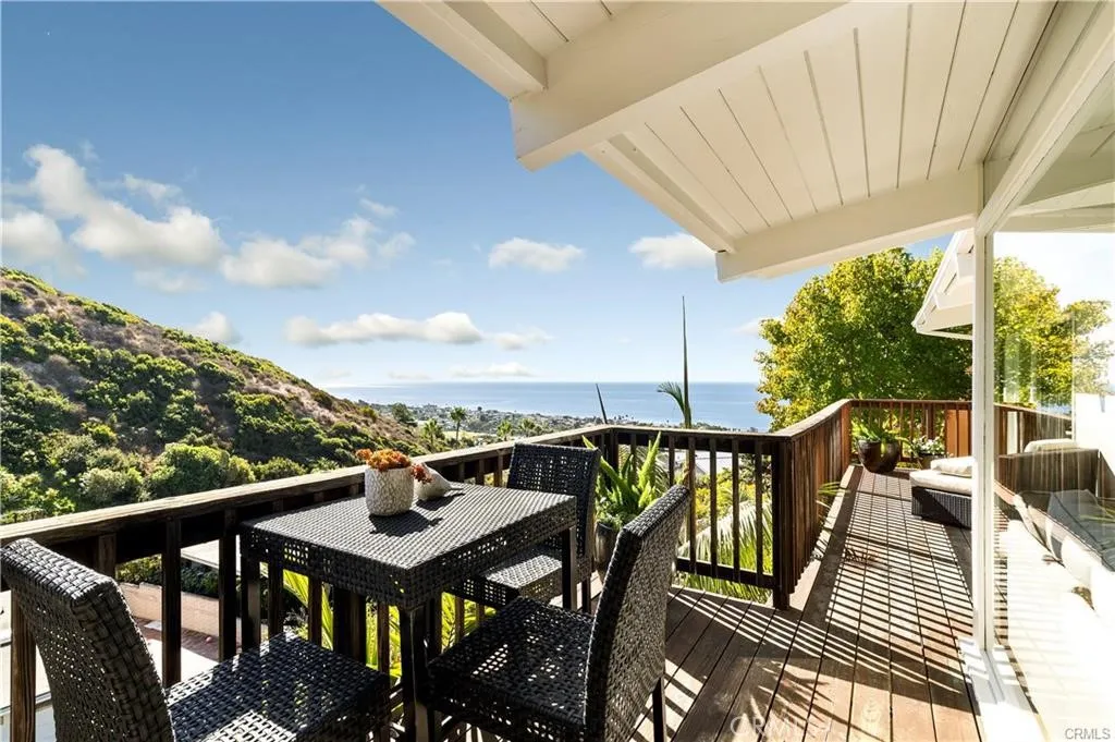 1214 Anacapa Way, Laguna Beach, California 92651 home-pic-1